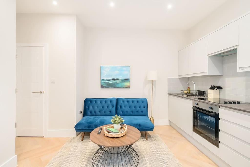 The Solo Haven 20 Min To Central London Exterior photo