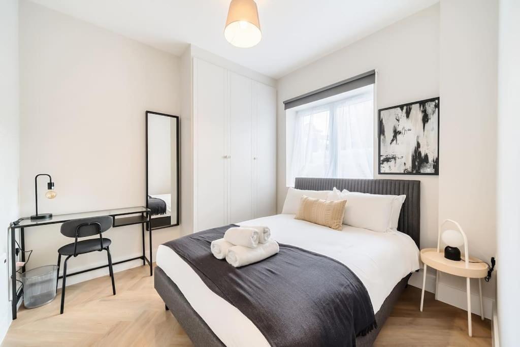 The Solo Haven 20 Min To Central London Exterior photo